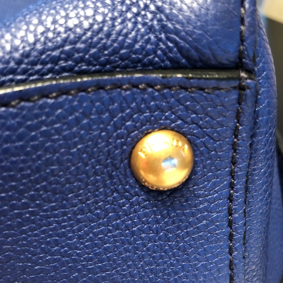 PRADA Vitello Grain Leather Two-Way Tote Bag - Picture 6 of 8